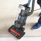 Shark Stratos Upright Vacuum Cleaner [NZ860UKT]